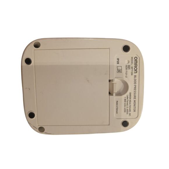 OMRON BP7100 Series 3 Upper Arm Blood Pressure Monitor Free Shipping - Picture 6 of 16